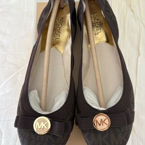 Michael Kors Dixie Ballet Flats Brown MK Logo Print Size 8M NIB